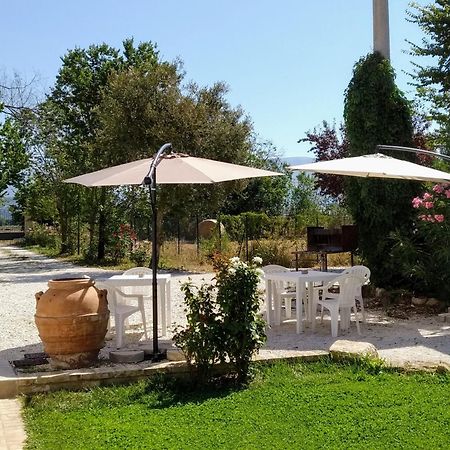 Podere Le Volte Degli Angeli Spello Bagian luar foto