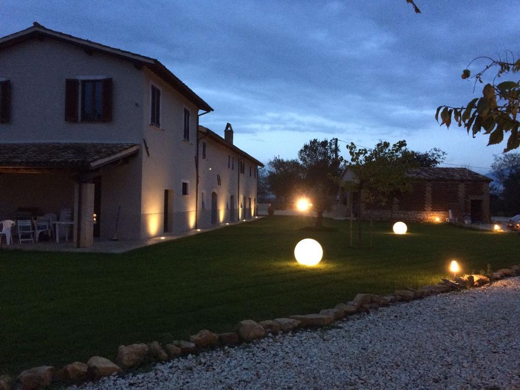 Podere Le Volte Degli Angeli Spello Bagian luar foto
