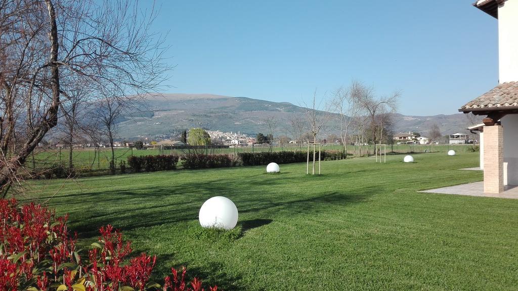 Podere Le Volte Degli Angeli Spello Bagian luar foto