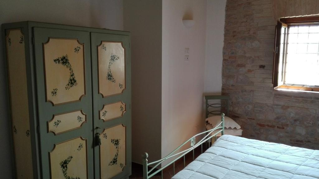 Podere Le Volte Degli Angeli Spello Bagian luar foto
