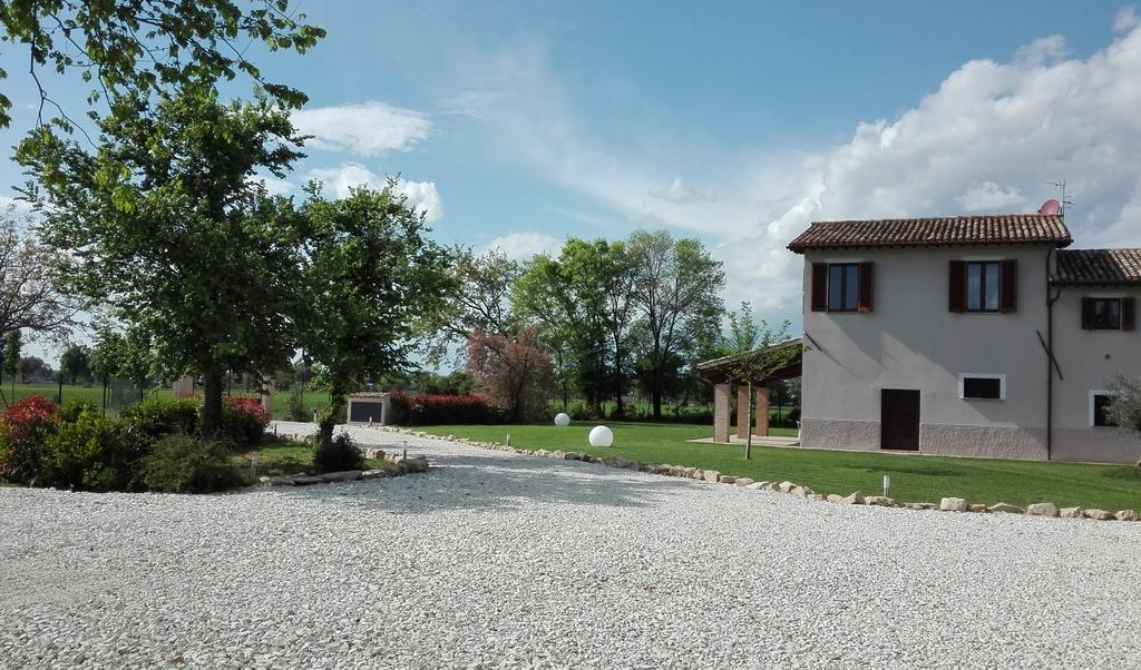 Podere Le Volte Degli Angeli Spello Bagian luar foto